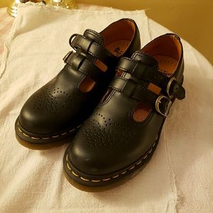 Dr. Marten Mary Jane Shoes